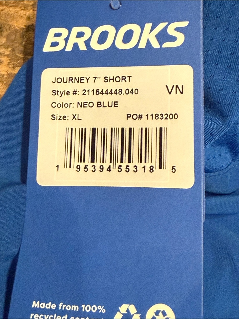 Brooks Men's Journey 7” Athletic Shorts in Blue with Reflective Logo - Picture 4 of 4